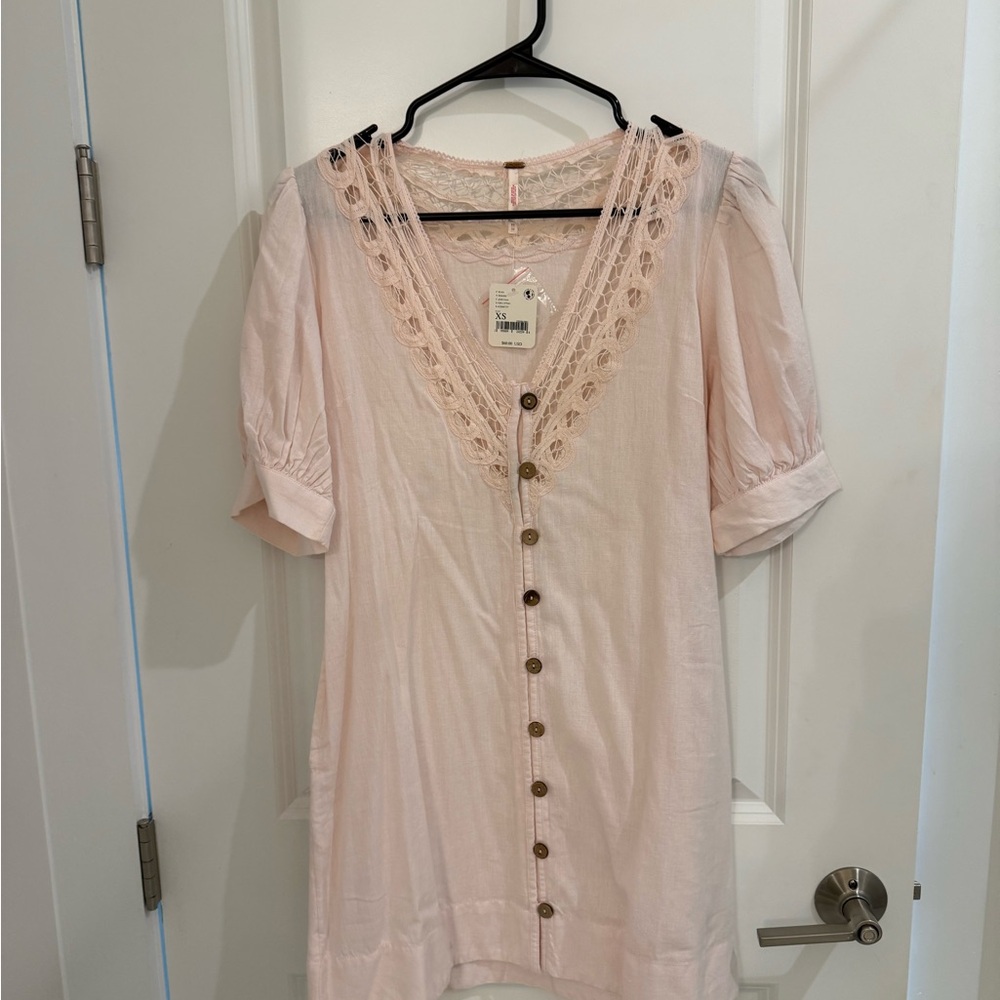 Elegant Pink Lace Trim Blouse